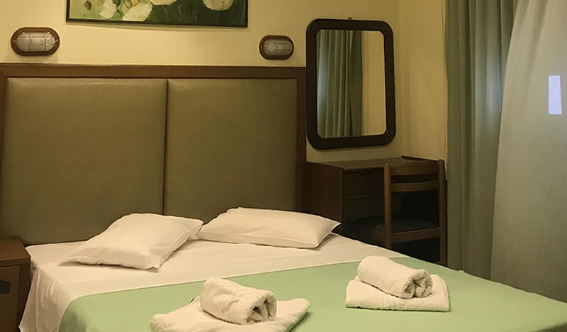 Hotel Neon Astron Λαμία